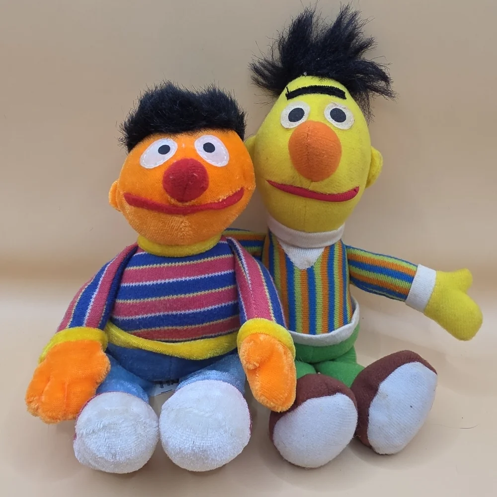 2004 Sesame Street Bert & Ernie Plush Nanco